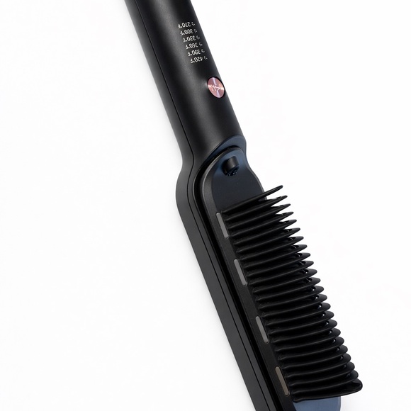 Wavytalk Heated Straightening Brush Hair Tool - Picture 3 of 4